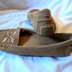 Size 8 Lucky Brand Moccasins